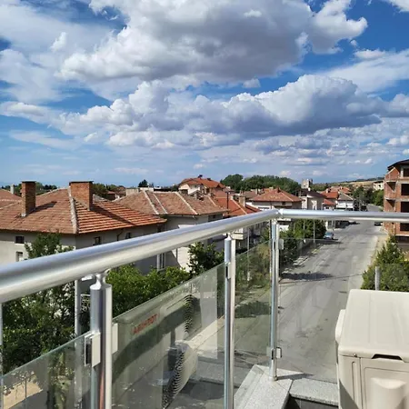 димана Apartment
