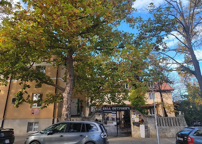 Séjour chez l'habitant за гости писателите *